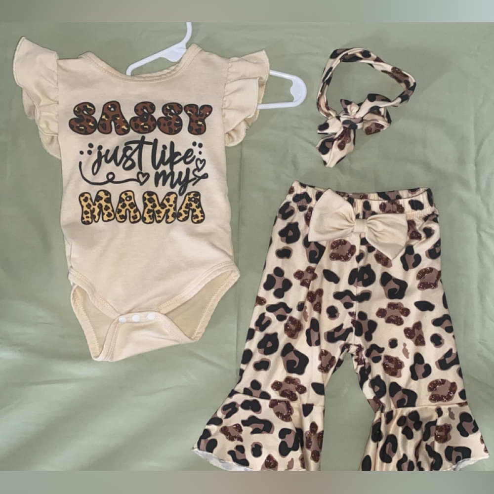 Leopard Print Baby Outfit Set
